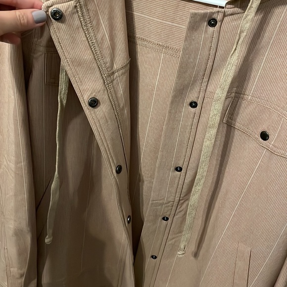 Light jacket - Picture 3 of 6